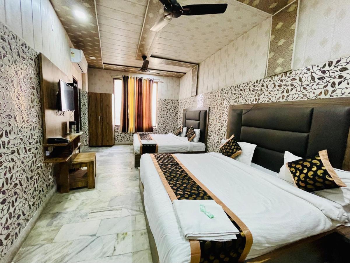 Fabhotel Dm Residency Amritsar Extérieur photo