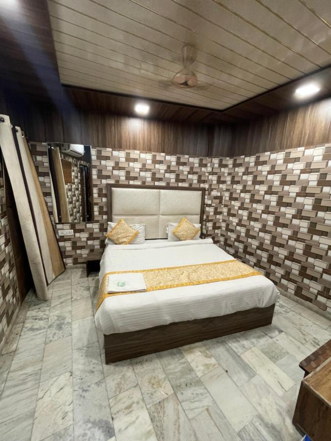 Fabhotel Dm Residency Amritsar Extérieur photo