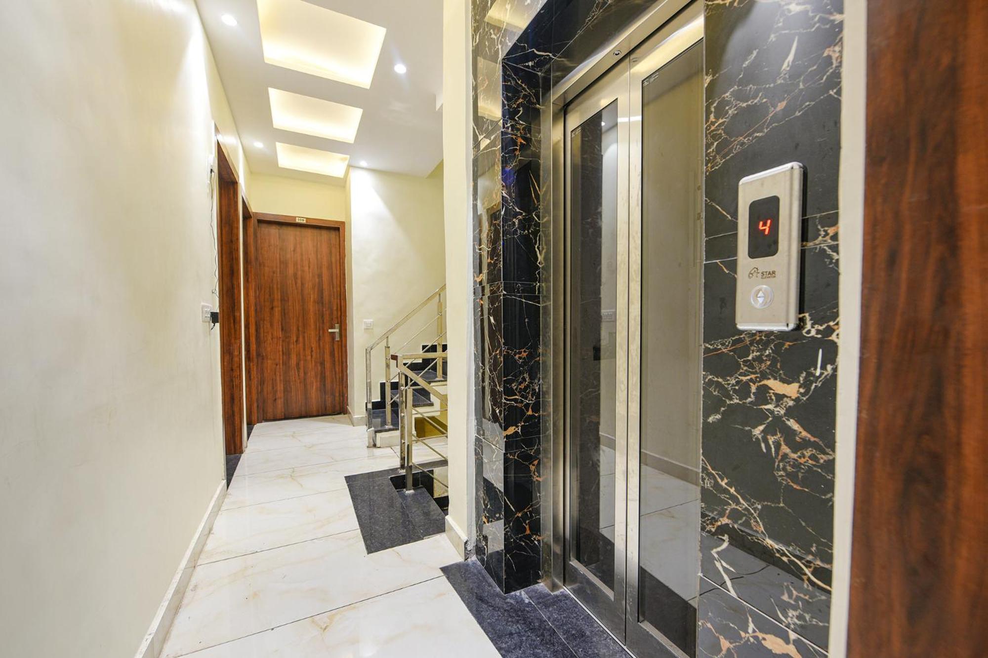Fabhotel Dm Residency Amritsar Extérieur photo